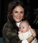 Amsterdam 16 april 2018
Boekpresentatie Fajah Lourens in het conservatorium Hotel. Saar Koningsberger met baby