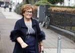 Hamburg 13 april 2018
Sylvie Meis viert haar 40e verjaardag oa met haar vader en moeder en haar broer Daniel. Ze gingen smiddags lunchen in Restaurant Daniel en s avonds was het feest in hotel Radisson Blue in Hamburg. Medium Sarina Bruens