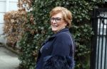 Hamburg 13 april 2018
Sylvie Meis viert haar 40e verjaardag oa met haar vader en moeder en haar broer Daniel. Ze gingen smiddags lunchen in Restaurant Daniel en s avonds was het feest in hotel Radisson Blue in Hamburg. Medium Sarina Bruens