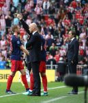 Eindhoven, 15 April 2018
PSV-AJAX, eindstand 3-0 en Landskampioen Seizoen 2017-2018
Siem de Jong krijgt een rode kaart