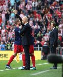 Eindhoven, 15 April 2018
PSV-AJAX, eindstand 3-0 en Landskampioen Seizoen 2017-2018
Siem de Jong krijgt een rode kaart