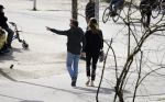 Amsterdam 7 april 2018
Sjoerd v Ramshorst met zijn nieuwe vriendin in het vondelpark