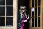 Hamburg 13 april 2018
Sylvie Meis viert haar 40e verjaardag oa met haar vader en moeder en haar broer Daniel. Ze gingen smiddags lunchen in Restaurant Daniel en s avonds was het feest in hotel Radisson Blue in Hamburg.