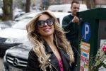 Hamburg 13 april 2018
Sylvie Meis viert haar 40e verjaardag oa met haar vader en moeder en haar broer Daniel. Ze gingen smiddags lunchen in Restaurant Daniel en s avonds was het feest in hotel Radisson Blue in Hamburg.