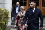 Hamburg 13 april 2018
Sylvie Meis viert haar 40e verjaardag oa met haar vader en moeder en haar broer Daniel. Ze gingen smiddags lunchen in Restaurant Daniel en s avonds was het feest in hotel Radisson Blue in Hamburg.