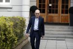 Hamburg 13 april 2018
Sylvie Meis viert haar 40e verjaardag oa met haar vader en moeder en haar broer Daniel. Ze gingen smiddags lunchen in Restaurant Daniel en s avonds was het feest in hotel Radisson Blue in Hamburg.