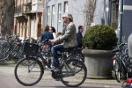 Amsterdam 10 april 2018
Victor Reinier op zijn fiets op de cornelis schuytstraat.
