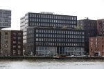 Amsterdam 9 mei 2018 
Yolanthe Sneijder Cabau en Wesley Sneijder en Xelly Cabau v Kasbergen hebben appartement 
in dit gebouw aan het IJ in Amsterdam.