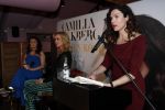 Amsterdam 7 mei 2019
Boekpresentatie Camilla Lackberg bij Mama Kelly in olympisch stadion.
aanwezig oa Daphne Deckers
Isa Hoes
Heleen van Royen
Anna Drijver
Marion Pauw
Susan Smit
Moniqiue des Bouvrie
Patricia Snel
Marlies Dekkers
Inge Ipenburg
