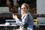 Amsterdam 16 april 2019
Christie Bokma op terras in Amsterdam zuid