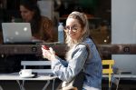 Amsterdam 16 april 2019
Christie Bokma op terras in Amsterdam zuid
