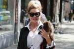 Amsterdam 11 mei 2019
Connie Witteman met haar nieuwe hondje