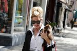 Amsterdam 11 mei 2019
Connie Witteman met haar nieuwe hondje
