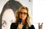 Amsterdam 7 mei 2019
Boekpresentatie Camilla Lackberg bij Mama Kelly in olympisch stadion.
aanwezig oa Daphne Deckers
Isa Hoes
Heleen van Royen
Anna Drijver
Marion Pauw
Susan Smit
Moniqiue des Bouvrie
Patricia Snel
Marlies Dekkers
Inge Ipenburg