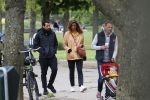Amsterdam 5 mei 2019
Dotan met een vriendin in het vondelpark.
