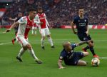 Amsterdam, 31 Maart 2019 AJAX-PSV, eindstand 3-1
Dusan Tadic en Angelino