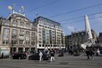 Amsterdam 15 april 2019
Nieuwe appartement / huis van Edgar Davids op de dam in Amsterdam.