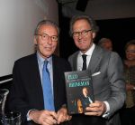 Den Haag, 8 Mei 2019
Uitreiking boek Elco Brinkman met de tekst: Bouwen en Bewaren
Elco met Ton Rombouts (oud burgemeester van s'-Hertogenbosch en sinds 2015 lid van de 1e kamer.