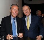 Den Haag, 8 Mei 2019
Uitreiking boek Elco Brinkman met de tekst: Bouwen en Bewaren
Elco Brinkman met Rutger Ploum