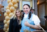 Amsterdam 1 april 2019
Opening the burger Room van Gordon. Gordon met Estelle Cruijff
