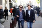 Amsterdam 1o0 mei 2019
Frank en Rogier van paleis voor een prikkie op straat in Amsterdam.