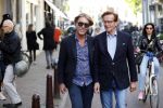 Amsterdam 1o0 mei 2019
Frank en Rogier van paleis voor een prikkie op straat in Amsterdam.