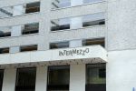 Amsterdam 7 mei 2019
Complex intermezzo op de zuidas waar oa Frenkie de Jong, Martin Garrix Tagliafico Joel Veltman en Costas Lamprou wonen.