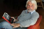 Amsterdam 17 april 2019
Gerard Aalders met zijn nieuwe boek.