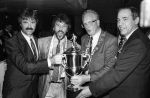 Eindhoven, 9 April 2019
PSV-AZ 67 1-0
PSV Landskampioen
Guus Hiddink Jos v Kemenade Eric Gerets Jacques Ruts tijdens huldiging gemeentehuis