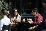 Amsterdam 30 maart 2019
Daniel de Ridder en zijn vriendin Halina Reijn op terras en op de beethovenstraat.