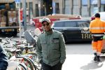 Den Haag 9 april 2019
Humberto tan fluitend op straat onderweg naar Libelle event in Dudok.