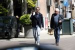 Amsterdam 11 mei 2019
Mark v Eeuwen en Huub Stapel op de cornelis schuytstraat. Ze gaan repeteren voor Flikken Rotterdam.