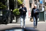 Amsterdam 11 mei 2019
Mark v Eeuwen en Huub Stapel op de cornelis schuytstraat. Ze gaan repeteren voor Flikken Rotterdam.