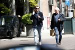 Amsterdam 11 mei 2019
Mark v Eeuwen en Huub Stapel op de cornelis schuytstraat. Ze gaan repeteren voor Flikken Rotterdam.