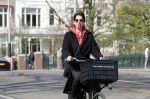 Amsterdam 9 april 2019
Isa Hoes op de fiets in Amsterdam zuid