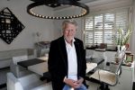 Naarden Vesting 18 april 2019
Catharine Keyl interviewt Jan des Bouvrie bij het Arsenaal.