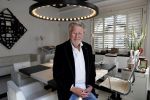 Naarden Vesting 18 april 2019
Catharine Keyl interviewt Jan des Bouvrie bij het Arsenaal.