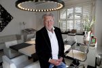 Naarden Vesting 18 april 2019
Catharine Keyl interviewt Jan des Bouvrie bij het Arsenaal.