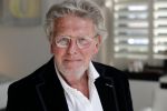 Naarden Vesting 18 april 2019
Catharine Keyl interviewt Jan des Bouvrie bij het Arsenaal.
