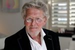 Naarden Vesting 18 april 2019
Catharine Keyl interviewt Jan des Bouvrie bij het Arsenaal.