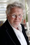 Naarden Vesting 18 april 2019
Catharine Keyl interviewt Jan des Bouvrie bij het Arsenaal.