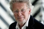 Naarden Vesting 18 april 2019
Catharine Keyl interviewt Jan des Bouvrie bij het Arsenaal.