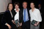 Den Haag, 8 Mei 2019
Uitreiking boek Elco Brinkman met de tekst: Bouwen en Bewaren
Janneke Brinkman en Elco Brinkman met hun dochters Henriette Brinkman Cristine Brinkman