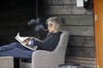 Grolloo 6 april 2019
Johan Derksen in de tuin van zijn huis na zijn ongeluk.