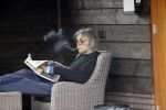 Grolloo 6 april 2019
Johan Derksen in de tuin van zijn huis na zijn ongeluk.
