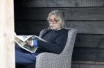 Grolloo 6 april 2019
Johan Derksen in de tuin van zijn huis na zijn ongeluk.