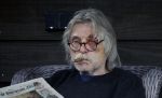 Grolloo 6 april 2019
Johan Derksen in de tuin van zijn huis na zijn ongeluk.
