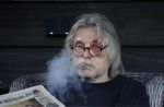 Grolloo 6 april 2019
Johan Derksen in de tuin van zijn huis na zijn ongeluk.