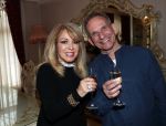 Eindhoven,9 April 2019
Verzoening tussen Johan Vlemmix en Patricia Paaij samen met de advocaat van Paaij