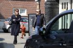 Amsterdam 14 april 2019
Joost Nijsen en Maaike Pereboom met haar zoontje op straat in Amsterdam zuid.